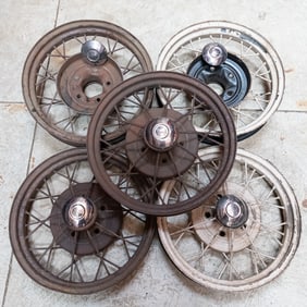 Five 1930-31 Ford Model A 19" Wire Rims & Hub Caps