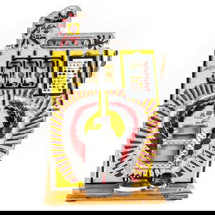 1930s Mills War Eagle 25C Quarter Slot Machine: Due to the size/weight/fragility of this item, it will require a pick up or customer-arranged 3rd-party shipping. We will connect you with reputable transport companies after the auction. 1930s Mills