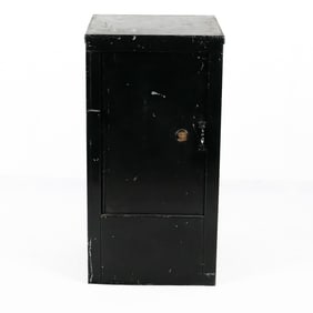 Vintage 35.5" Casino Style Metal Slot Stand