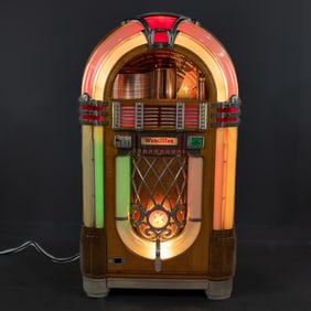 1947 Model 1015 Wurlitzer Jukebox