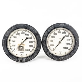 Pair of Supergauge No. 19045 Pressure Gauges