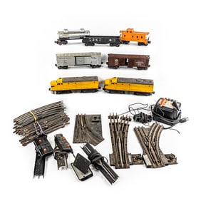 Lionel Union Pacific 2023 Locomotive Set & More