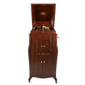 Victor Victrola XVI Disc Phonograph