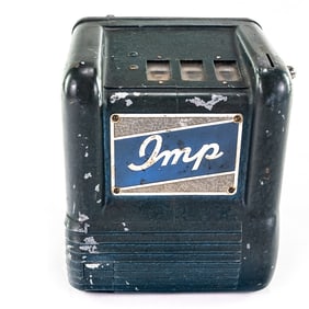 Daval IMP Cigarette Vending Machine w/Key