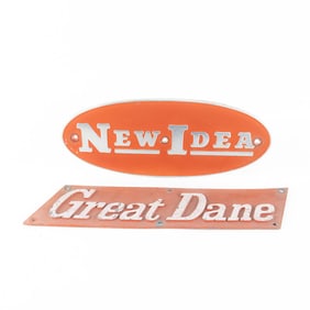 2 Signs - New Idea and Great Dane