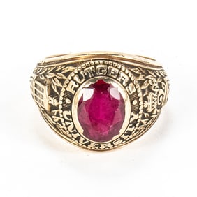 1961 Rutgers University 10k Gold Ruby Class Ring