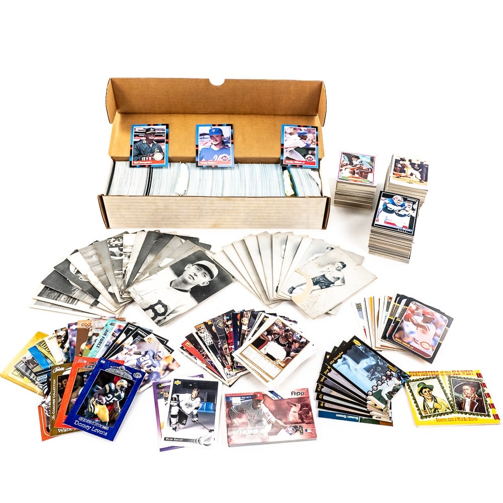 26 Assorted Exhibits Baseball & Boxing Cards &More (1 of 10)