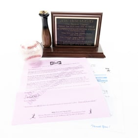 Joe DiMaggio Autographed Baseball w Display