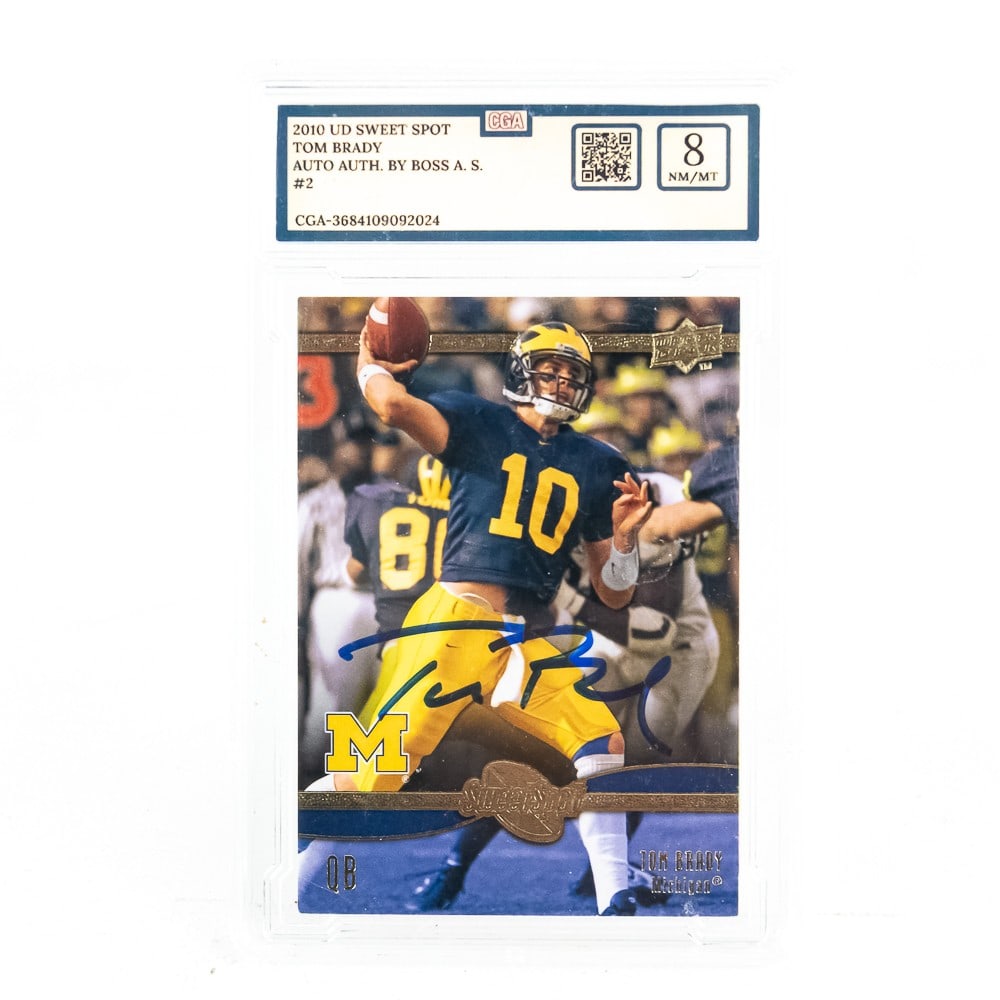 Tom Brady AUTOGRAPHED 2010 UD #2 Sweet Spot CGA 8 (1 of 4)