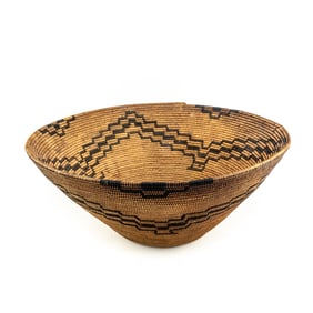 1930s Southern California Basket