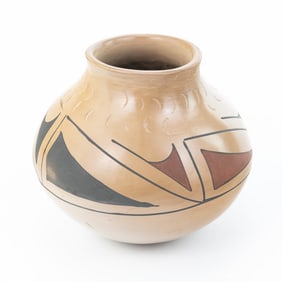 Santa Clara/Pueblo Pottery Bowl