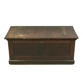 Arts & Crafts Oak Storage Chest