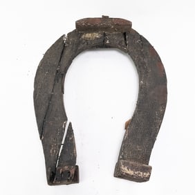 Wood Horseshoe Trade Sign