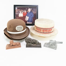 Svoboda's Nickelodeon Inn Souvenir Group