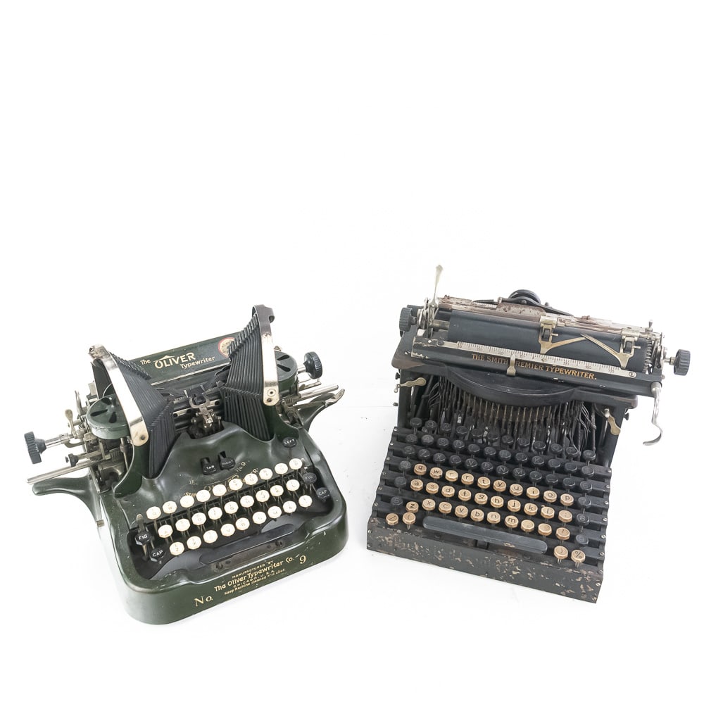 Oliver Batwing & Smith Premier Typewriters (1 of 20)