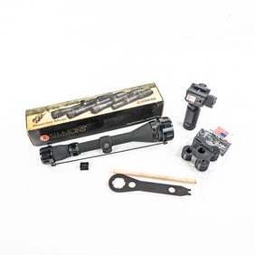 Simmons Whitetail Scope and gun accessories
