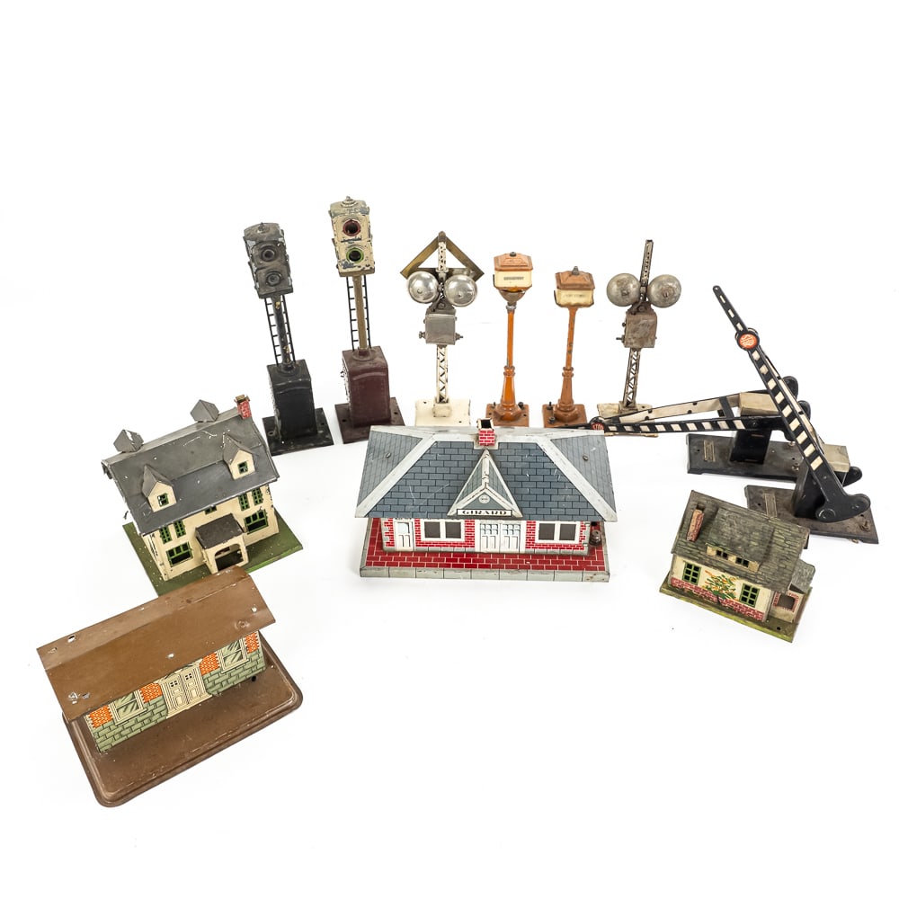 Collection of Vintage Toy Train Layout Accessories (1 of 11)