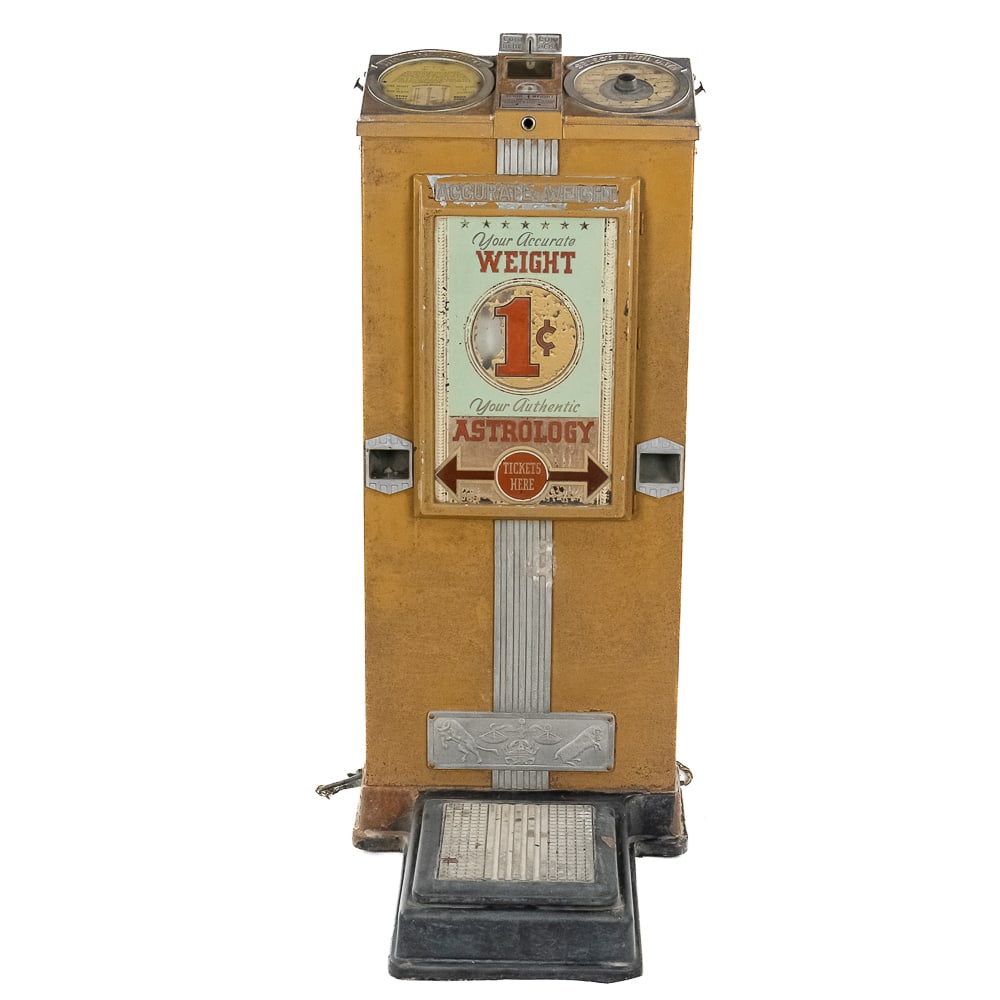 RARE "Accurate Weight" Stand On Scale (1 of 10)