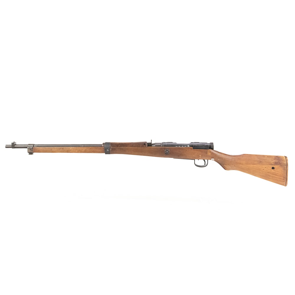 Japanese Nagoya last ditch w/Rope Hole (C) 898: Nice example of a "rope hole" last ditch rifle. The hole was made to accommodate a rope sling as a last ditch effort to produce guns in spite of declining resources. This is an all matching gun (898)