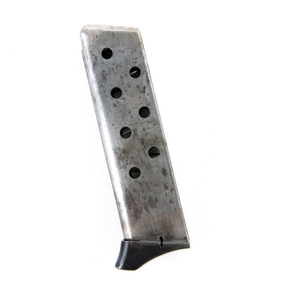 RARE WWII Mauser HSc Finger Extension Magazine: Here is a seldom seen, early wartime Mauser HSc finger extension magazine. These magazines were not a standard issue with the HSc pistol and were considered an optional feature for better grip. The