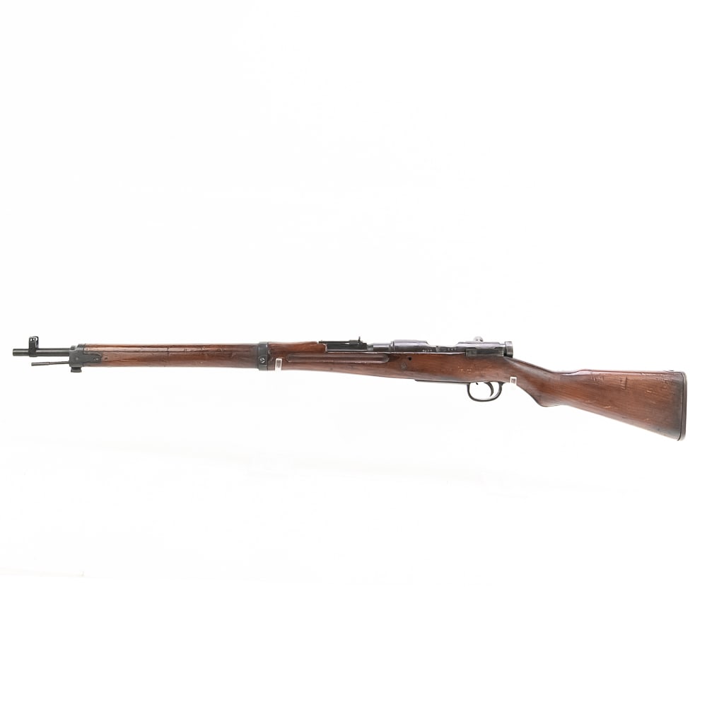 Naval "SPECIAL TYPE 99" 7.7 rifle (C) 617: Rare Navy "Special Type 99" manufactured with a cast iron receiver. It has a very good stock showing only minor handling marks. Bore is clean with nice lands and grooves. Bolt & receiver and bayonet l