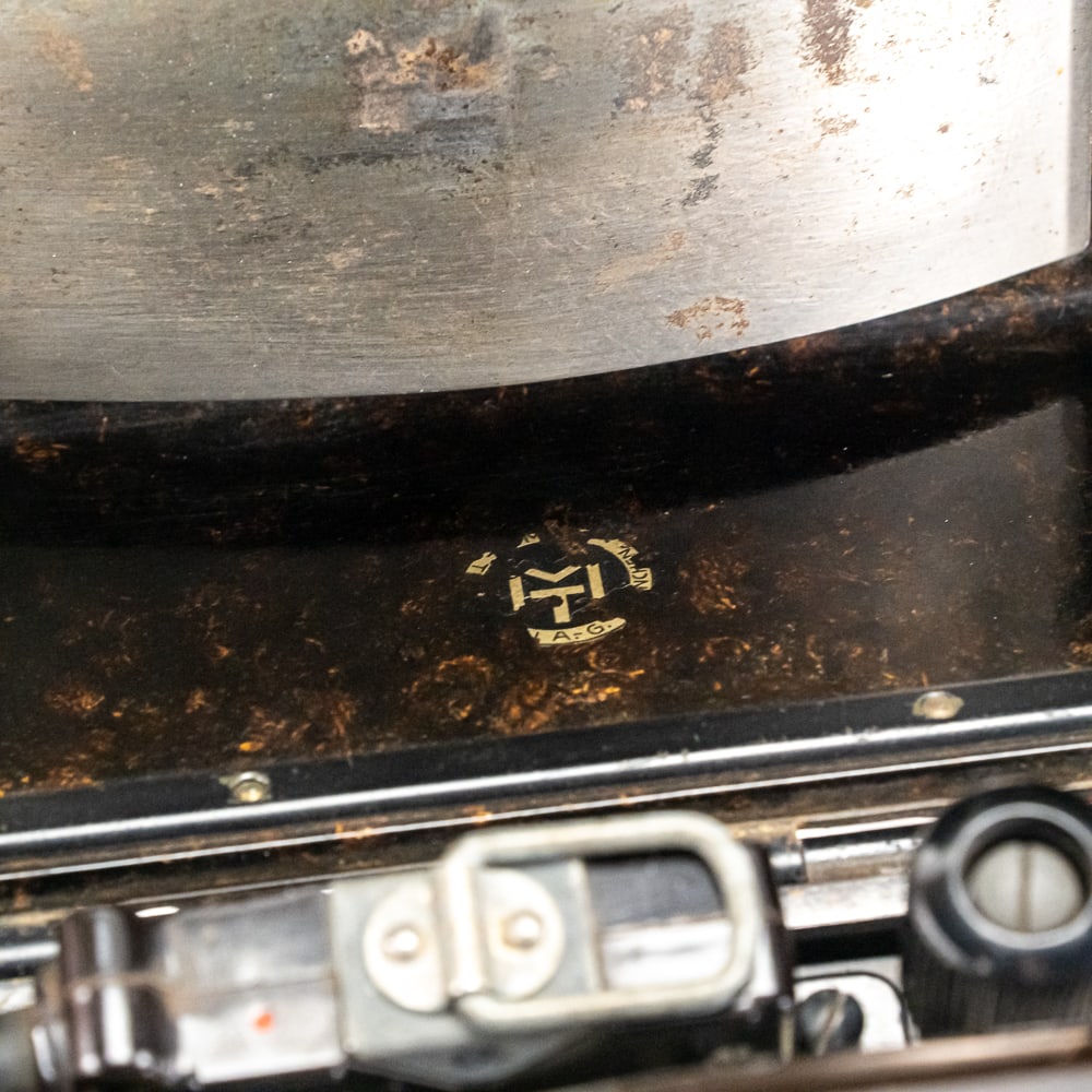 1939 German FF33 Field Telephone - 6