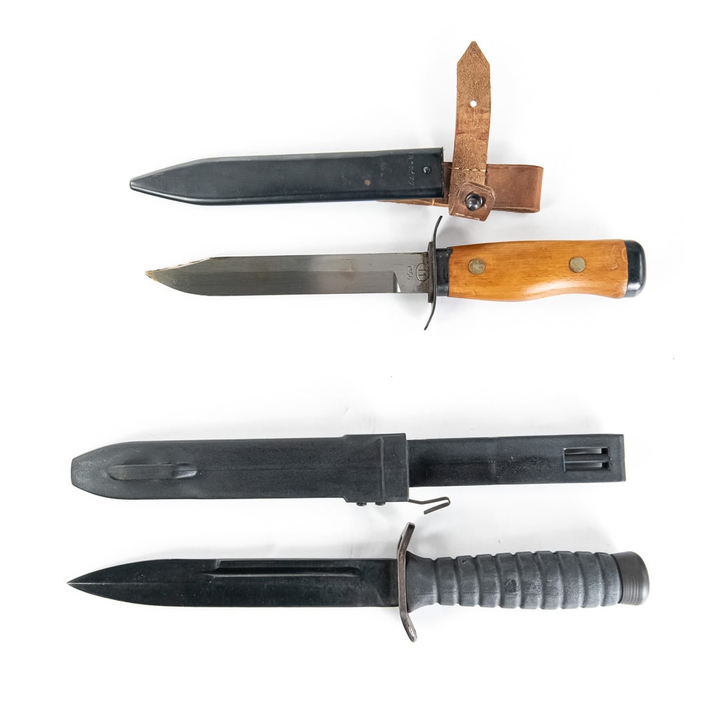 Polish Wz. 55 (match S/N) & Wz. 92 Combat Knives (1 of 18)