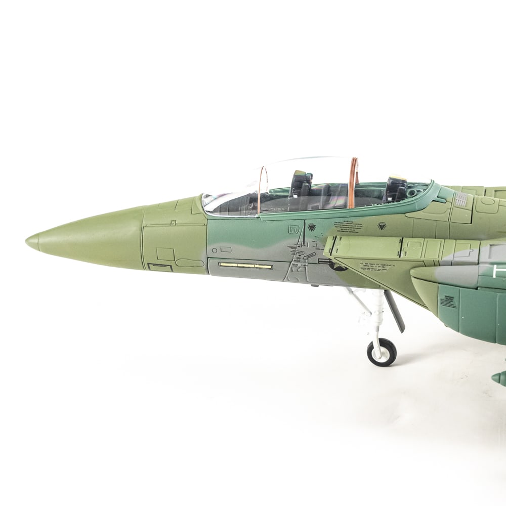 ARMOUR　F15 E Strike Eagle　1:48　メタルモデル ARMOUR F15 E Strike Eagle 1:48 メタルモデル Academy 1/48 F-15E