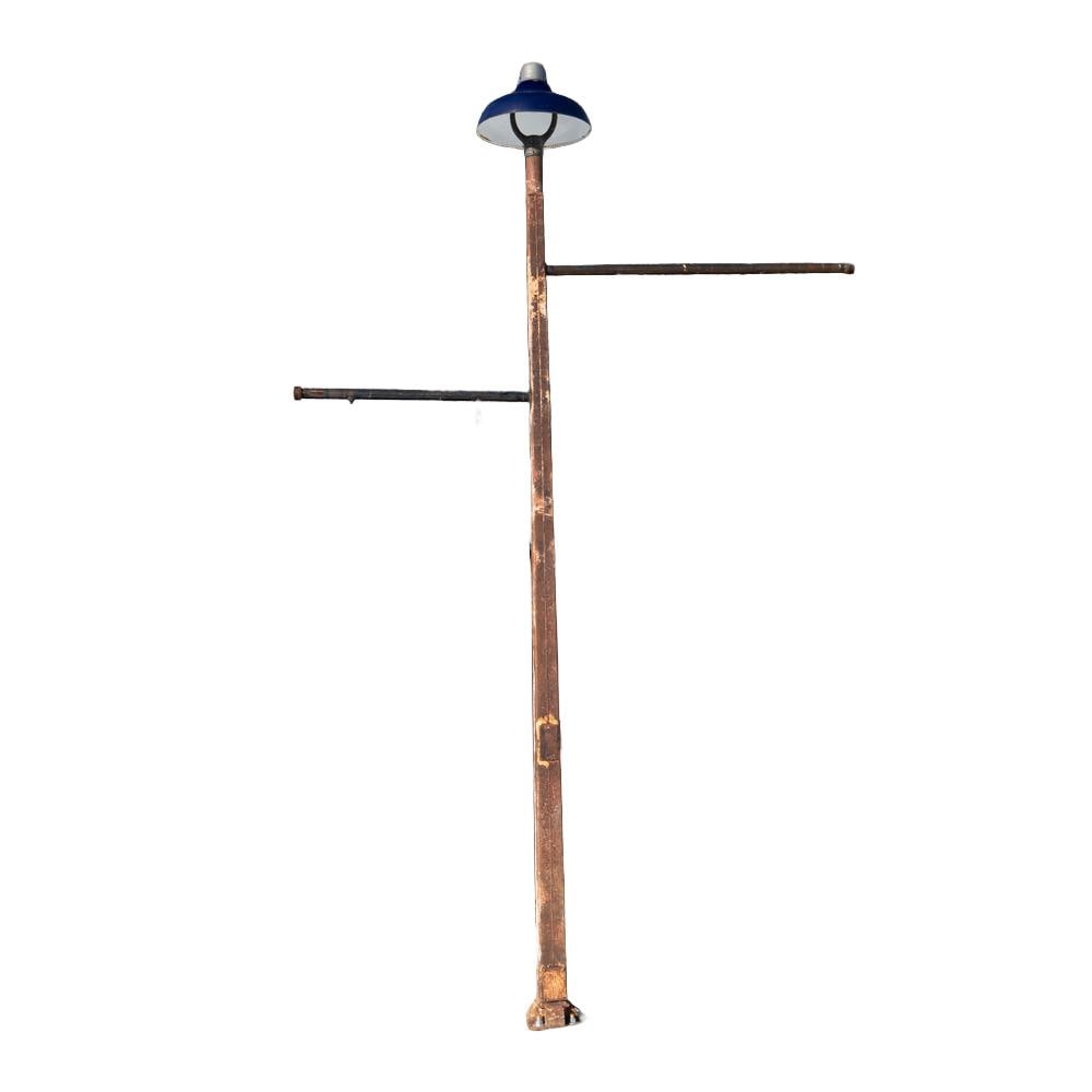 130" Lighted & Wired Service Station Post (1 of 2)