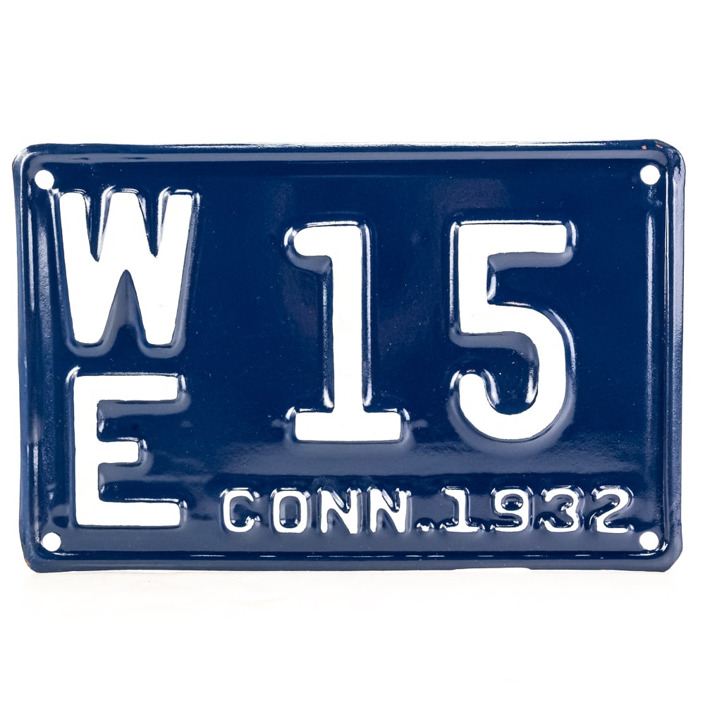Connecticut 1932 2 Digit License Plate: # WE 15 very good repaint in G condition. See pics. From the Jim Dvorak collection