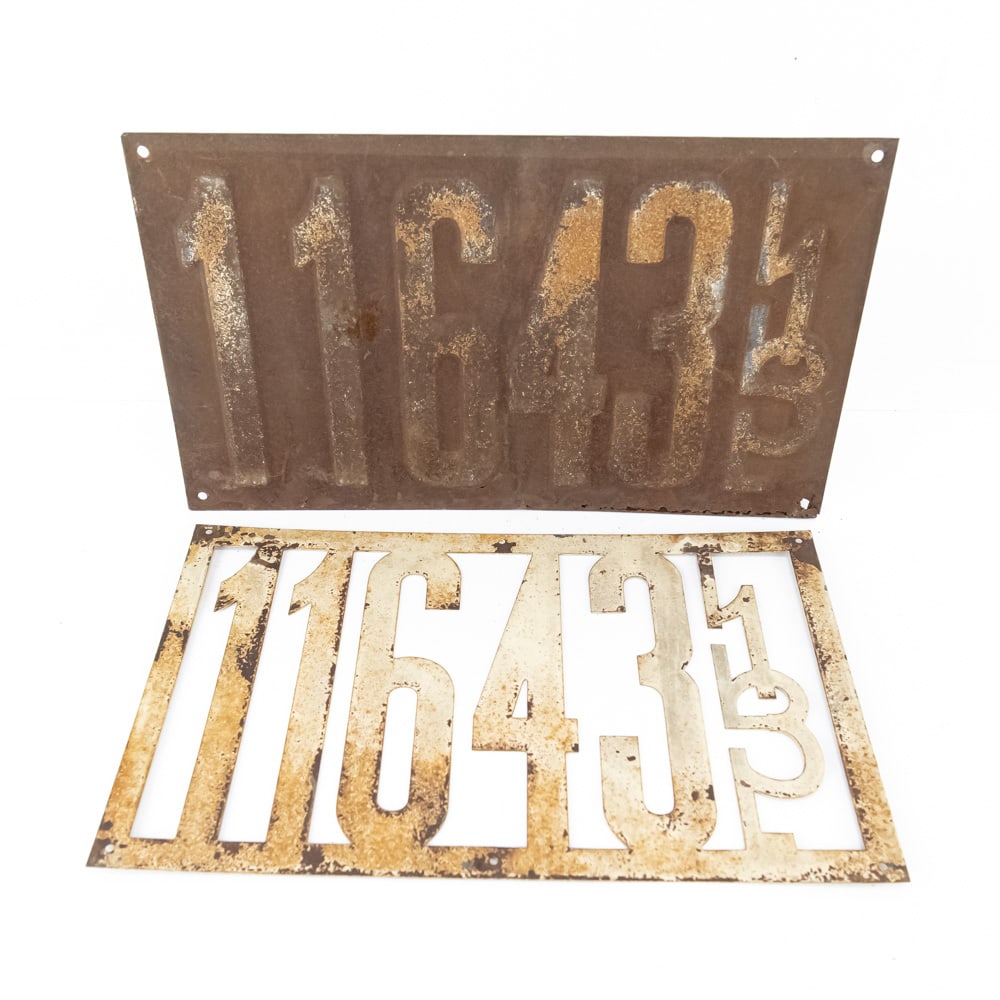 Illinois 1913 License Plate Pair (1 of 8)