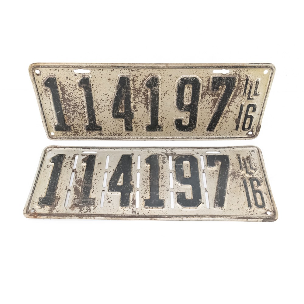 Illinois 1916 License Plate Pair: # 114197 pair in good+ original condition with spotty paint loss. See pics. From the Jim Dvorak collection.