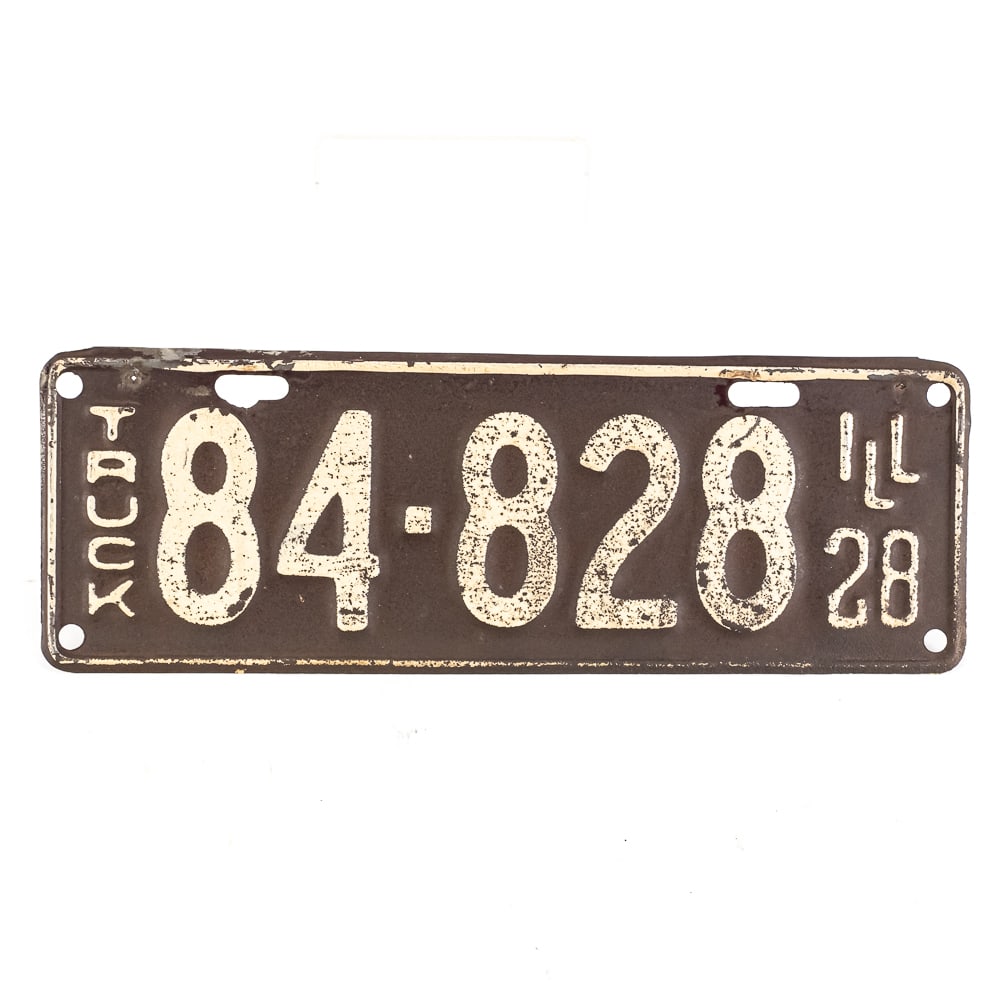 Illinois 1928 Truck License Plate: # 84-828 truck in fair to good condition withpaint fade/loss, and light rust. See pics. From the Jim Dvorak collection
