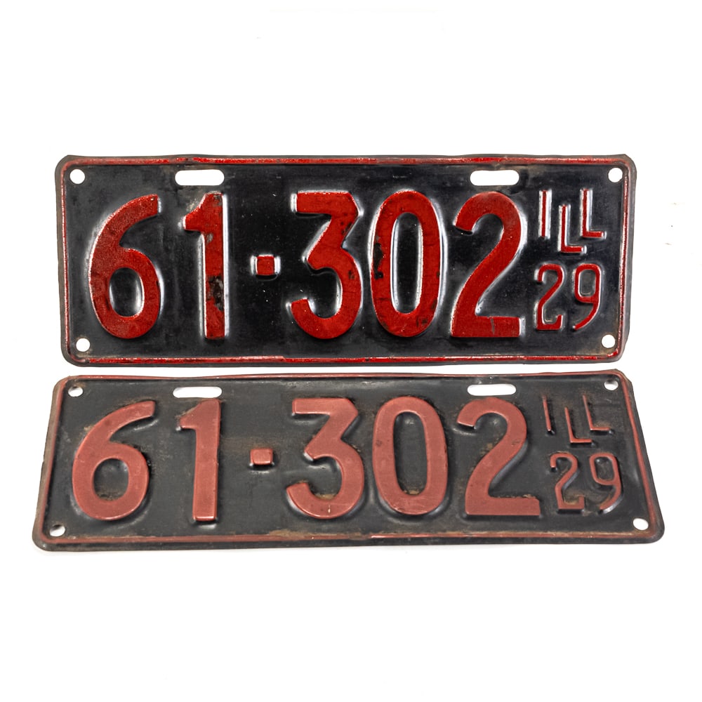 Illinois 1929 License Plate Pair: # 61-302 9n good original condition. See pics. From the Jim Dvorak collection