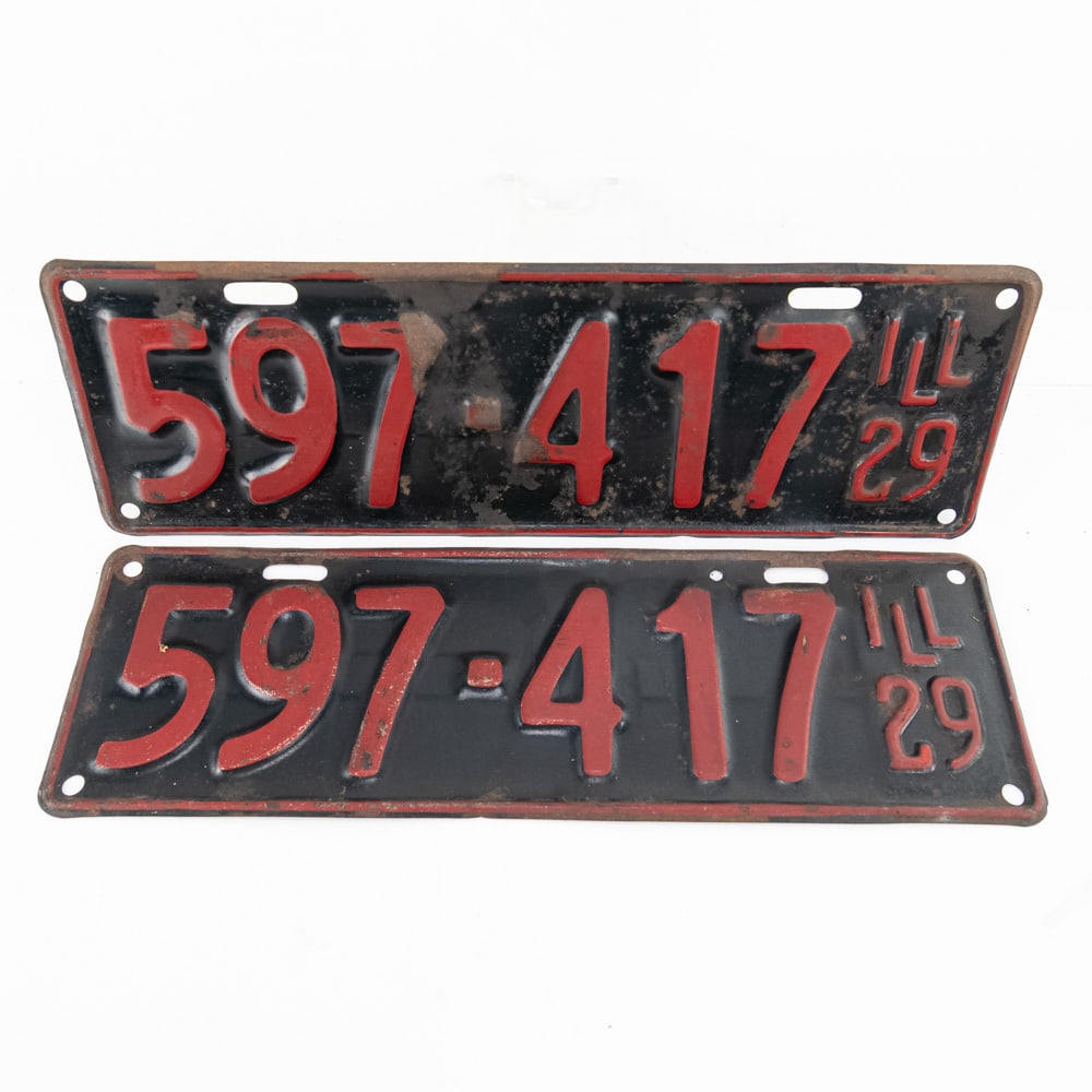 Illinois 1929 License Plate Pair: # 597-417 pair in good original condition with some paint loss and minor rusting. See pics. From the Jim Dvorak collection.