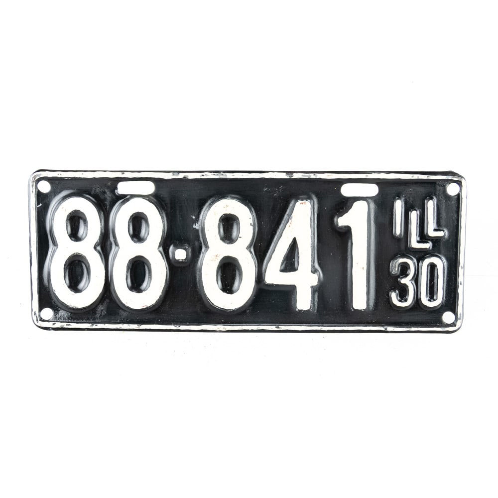 Illinois 1930 License Plate: # 88-841 older repaint in good condition. See pics. From the Jim Dvorak collection.
