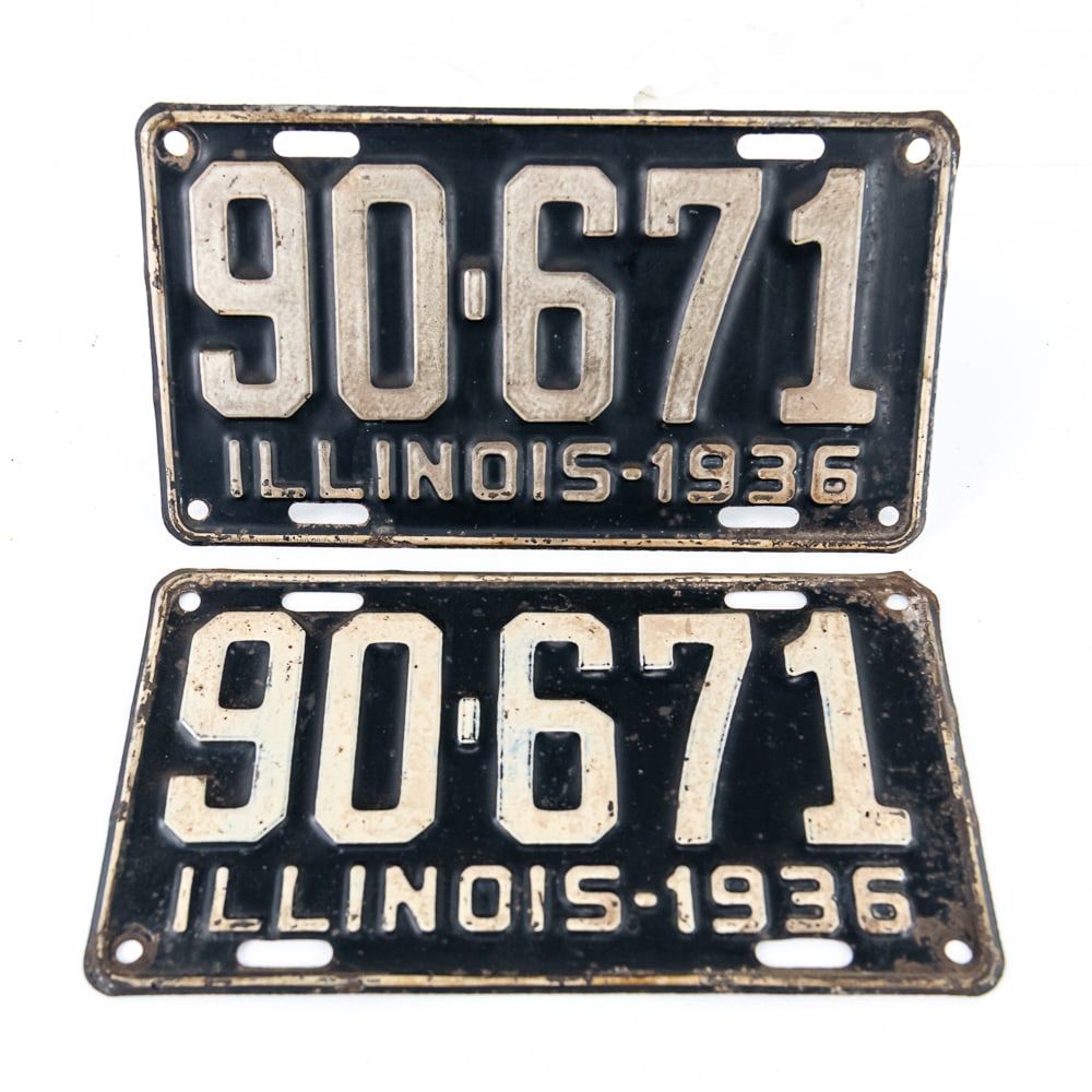Illinois 1936 License Plate Pair: # 90-671 pair in good original condition. See pics.