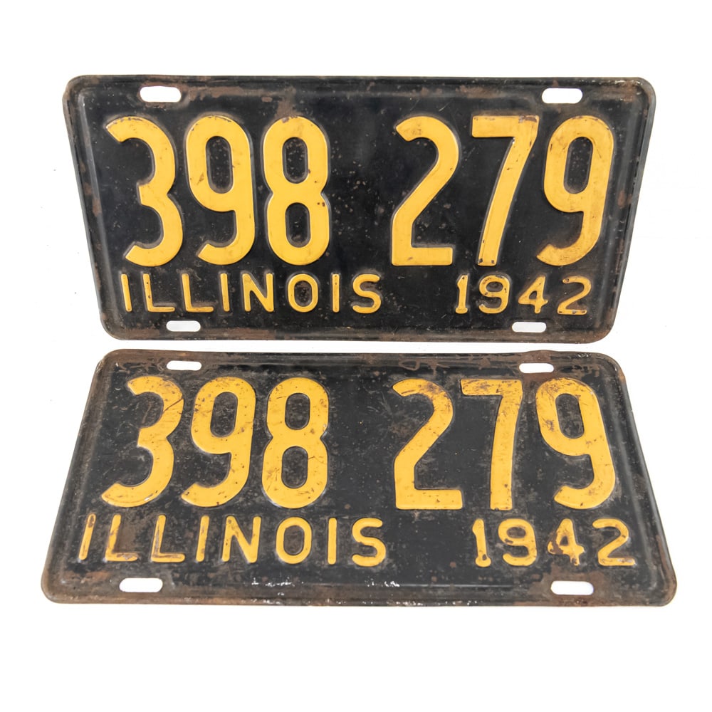 Illinois 1942 License Plate Pair: # 398 279 pair in fair to good original condition with light rusting. See pics. From the Jim Dvorak collection.