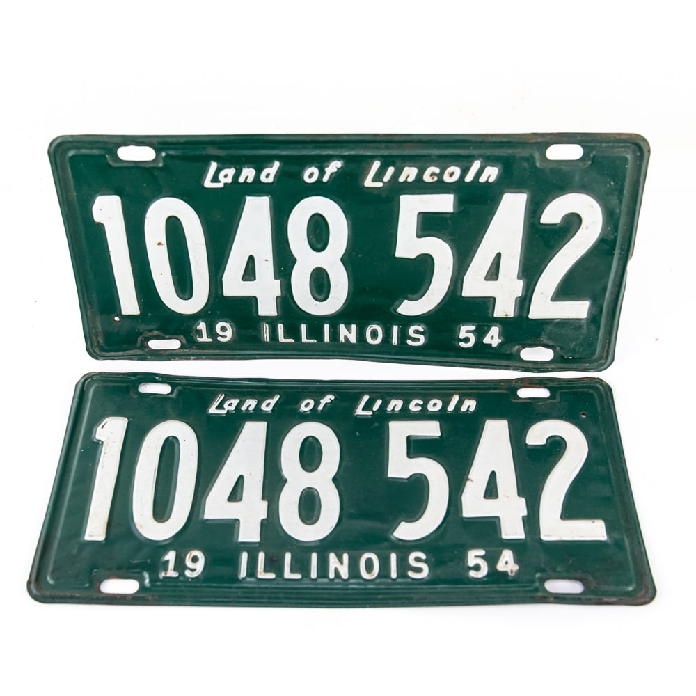 Illinois 1954 License Plate Pair: # 1048 542 pair in fair condition with some wrinkles and a small nail hole on each plate. See pics.