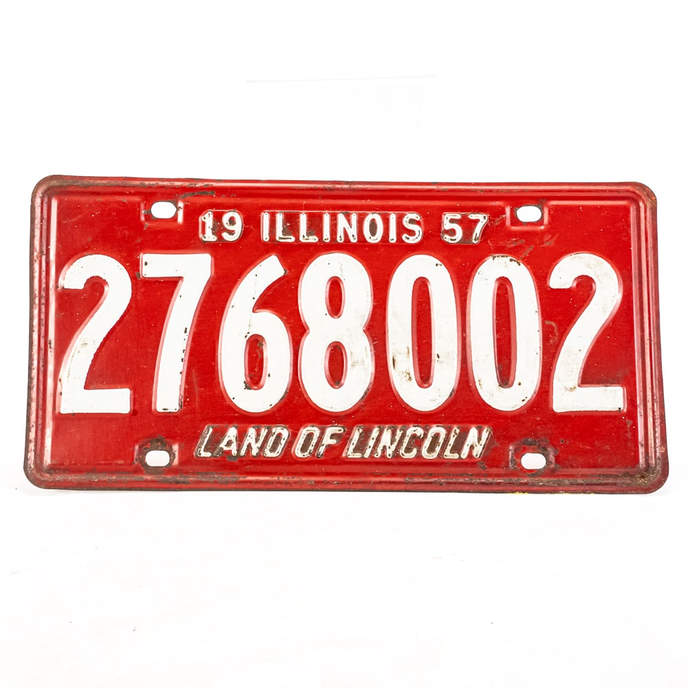 Illinois 1957 License Plate: # 2768002 in fair original condition with some light rust. See pics. From the Jim Dvorak collection