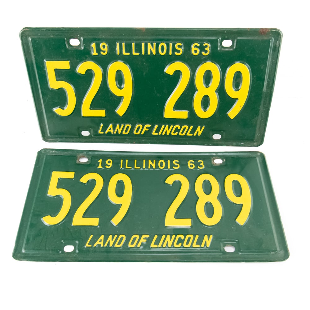 Illinois 1963 License Plate Pair: # 529 289 pair in VG original condition. See pics. From the Jim Dvorak collection.