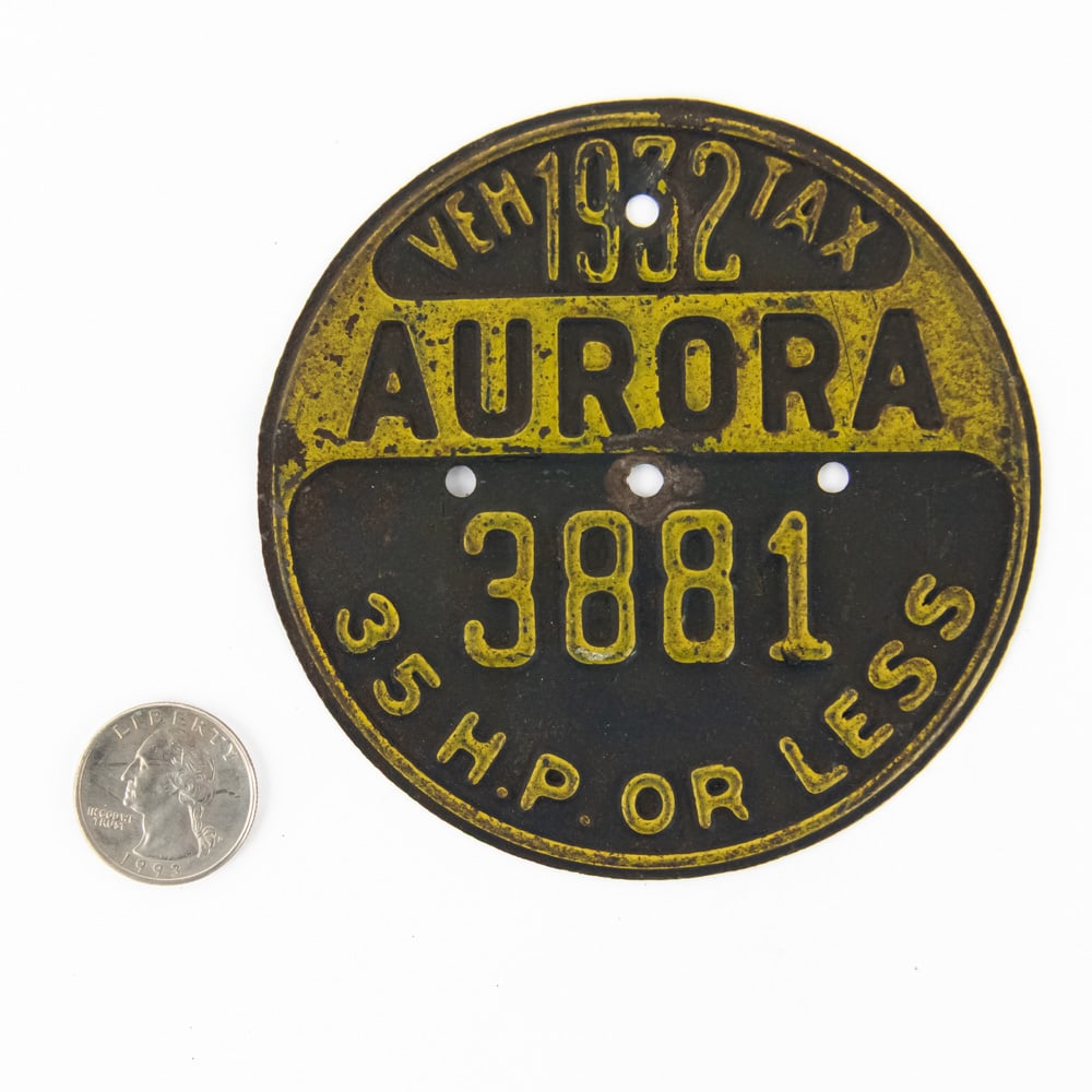 Aurora Illinois 1932 Vehicle Tax Tag: # 3881 in good original condition with paint fade and light surface rust. See pics. From the Jim Dvorak collection.