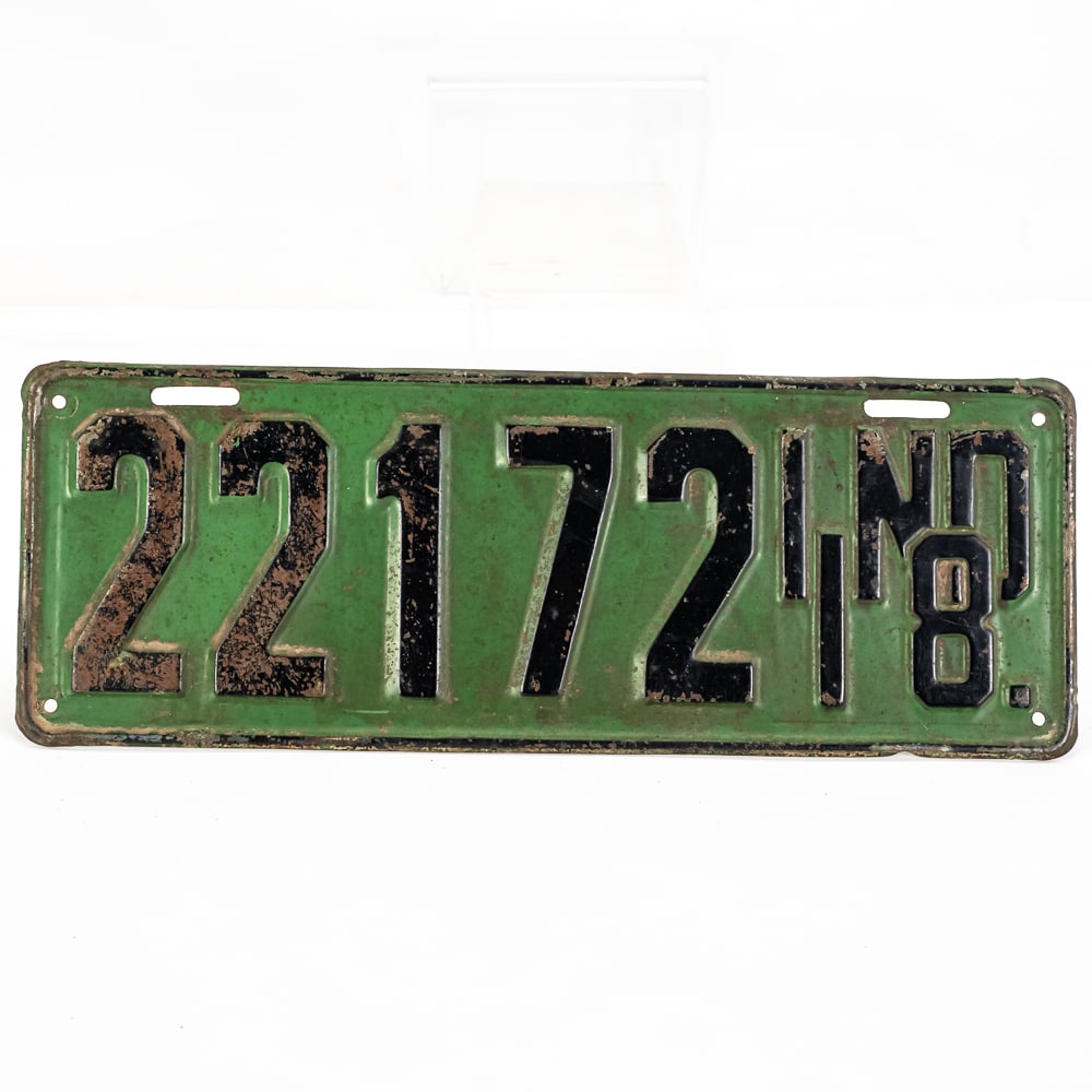 Indiana 1918 License Plate: # 22172 in good original condition with 75% paint and some light rust. See pics