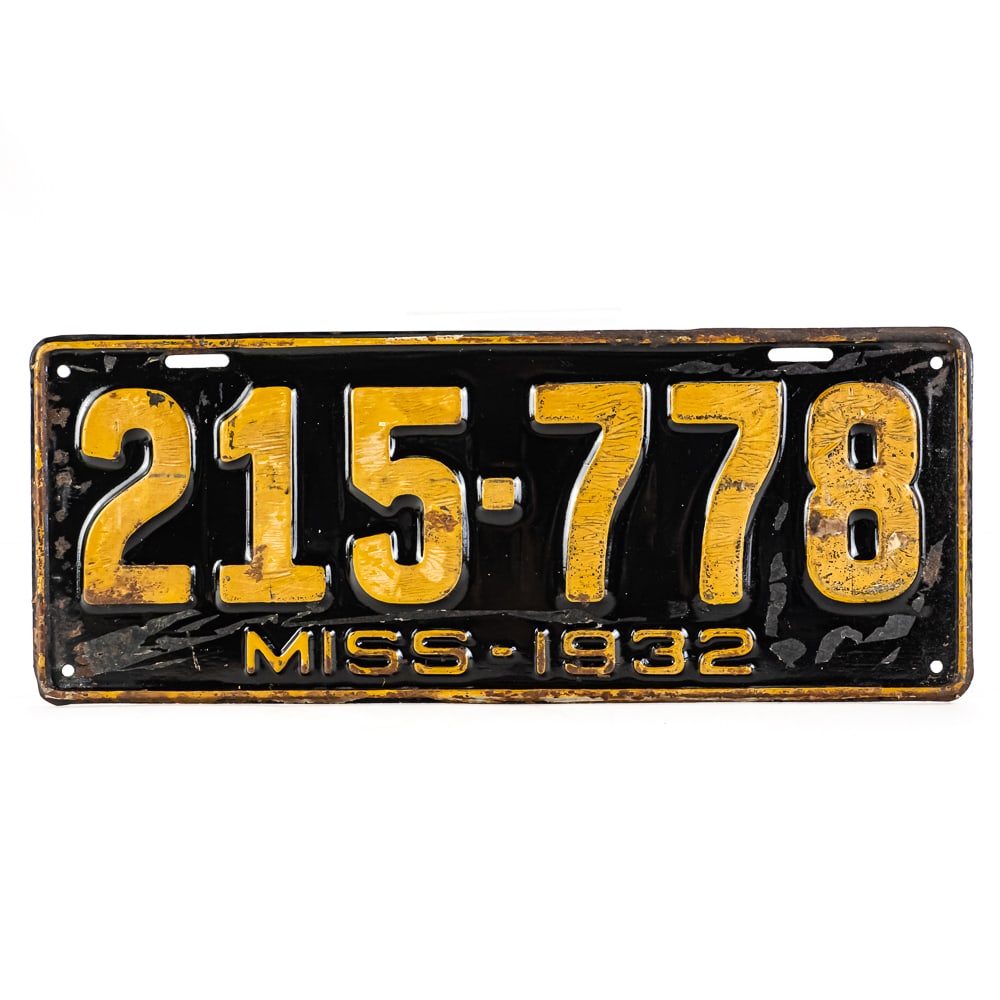Mississippi 1932 License Plate: # 215-778 in good original condition with paint fade /loss and some very light rust. See pics. From the Jim Dvorak collection.