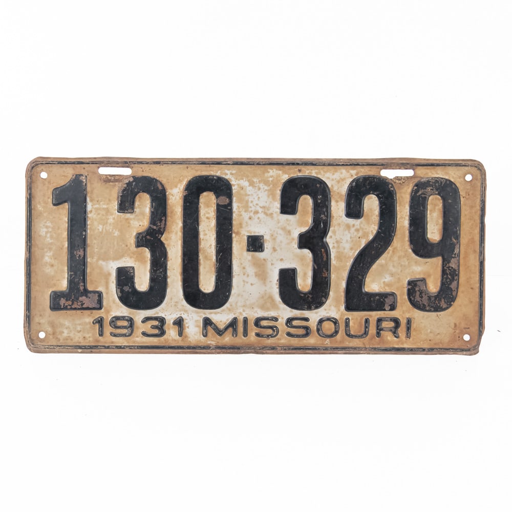 Missouri 1931 License Plate: # 130-329 in good original condition. See pics. From the Jim Dvorak collection.