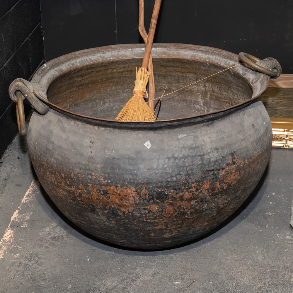 Large Copper Cauldron - 2