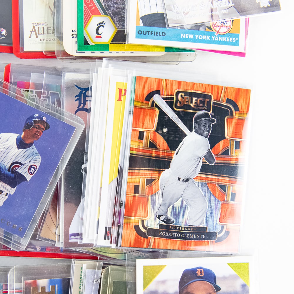 (150) Assorted MLB Baseball Cards RCs Refractors + - 4