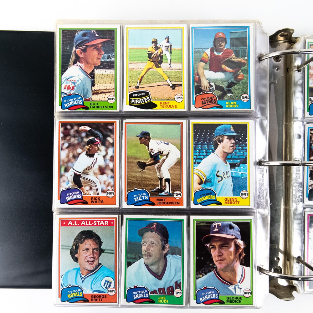 Complete 1981 Topps MLB Baseball Binder Set - 16