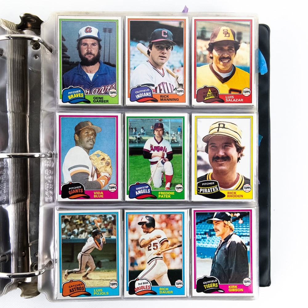 Complete 1981 Topps MLB Baseball Binder Set - 8