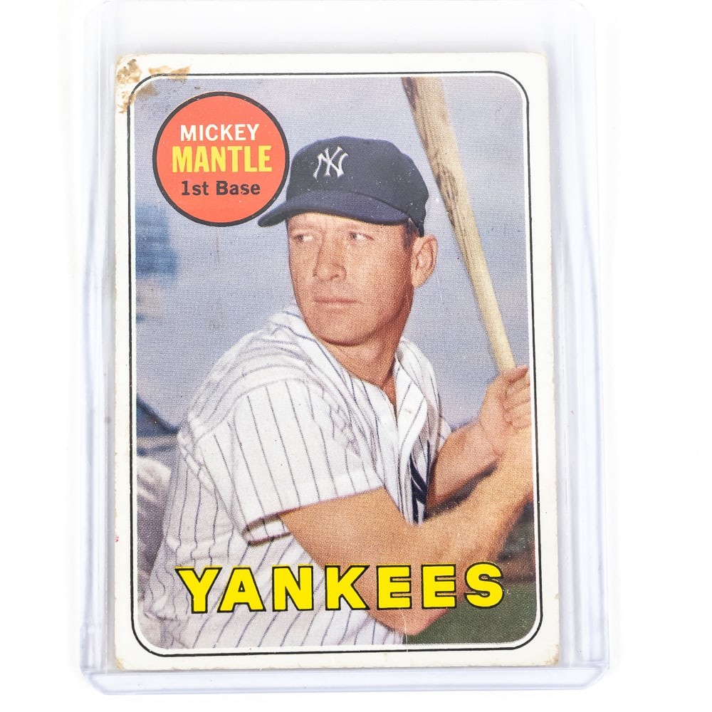 1969 Topps #500 Mickey Mantle Last Name in Yellow (1 of 4)